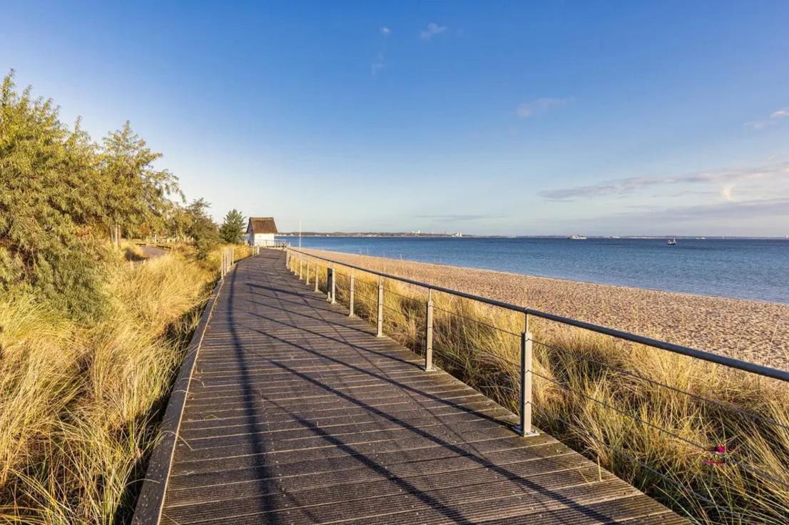 Ostseeparadies Mit Garten, 3 Zimmer, Strandnah Scharbeutz Exteriér fotografie